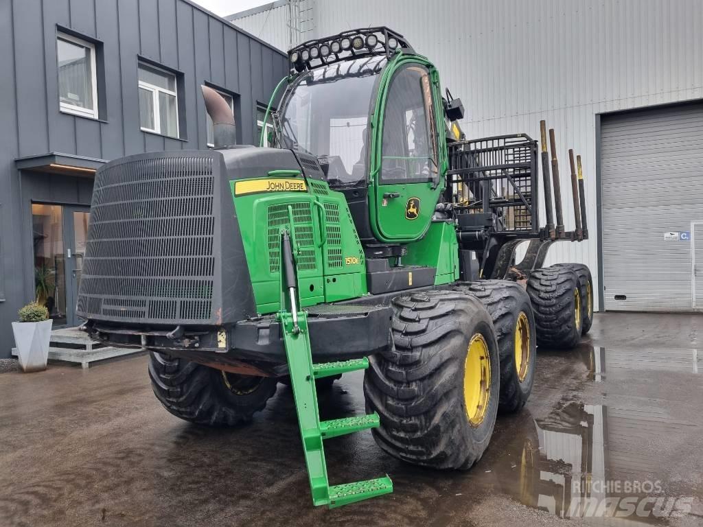 John Deere 1510 E شاحنات