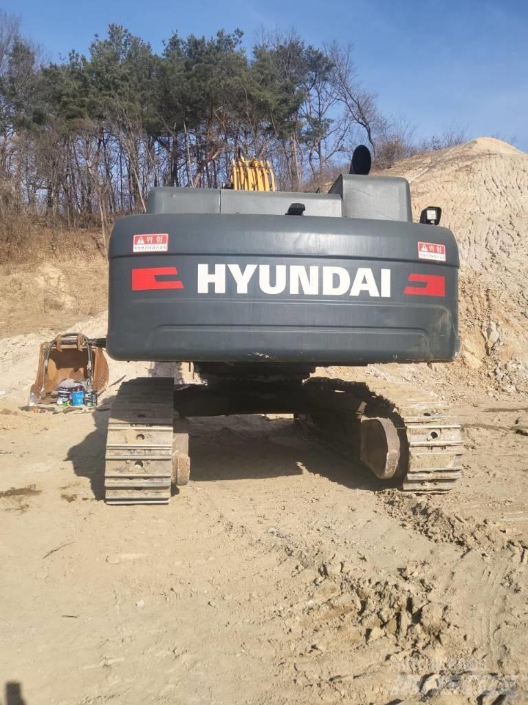 Hyundai HX 520 L حفارات زحافة