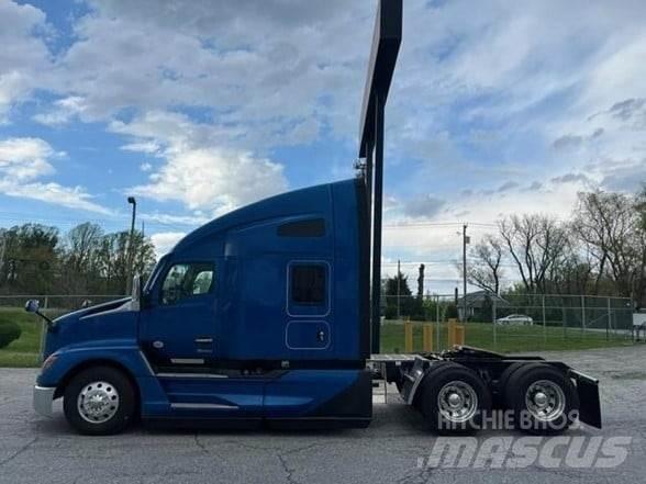 Kenworth T680 وحدات الجر