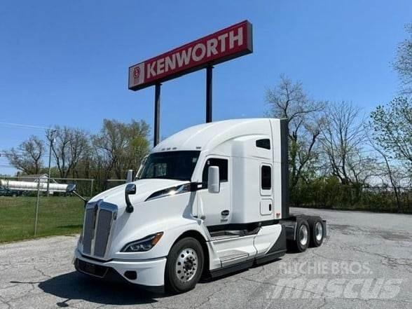 Kenworth T680 وحدات الجر