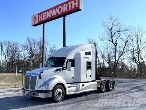 Kenworth T680 وحدات الجر