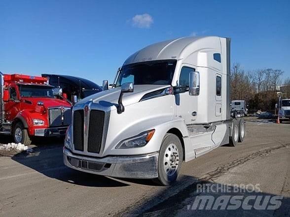 Kenworth T680 وحدات الجر