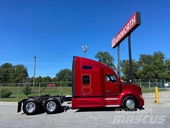 Kenworth T680 وحدات الجر