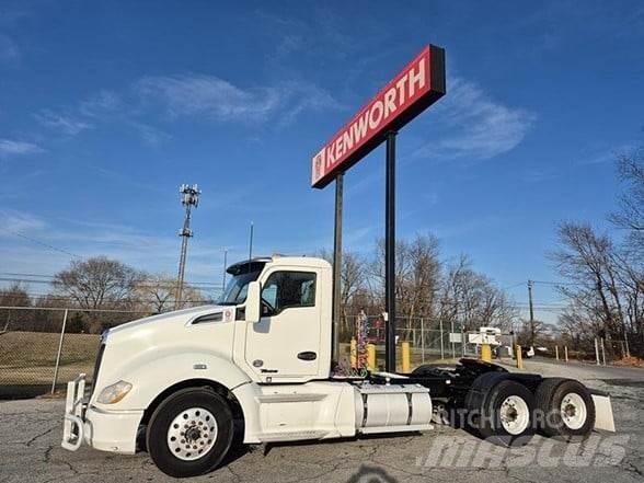 Kenworth T680 وحدات الجر