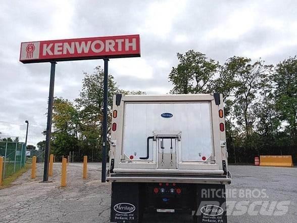 Kenworth T880 شاحنات قلابة