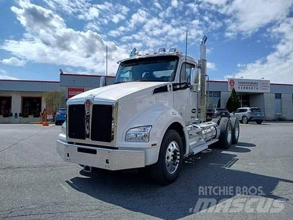 Kenworth T880 وحدات الجر