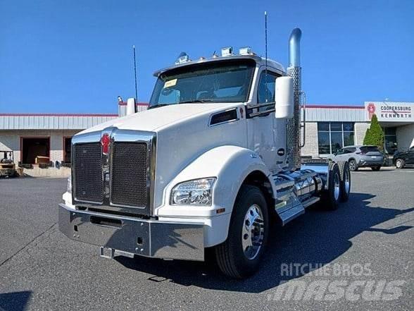 Kenworth T880 وحدات الجر