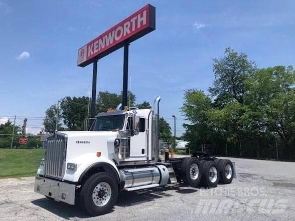 Kenworth W900 وحدات الجر