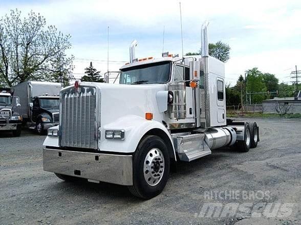 Kenworth W900L وحدات الجر