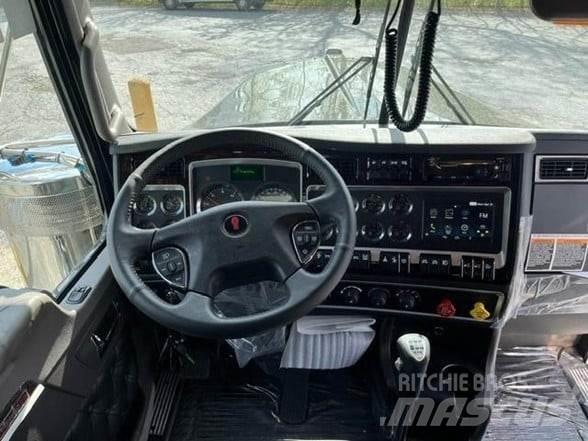 Kenworth W900L وحدات الجر