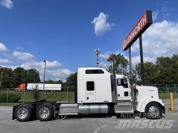 Kenworth W900L وحدات الجر