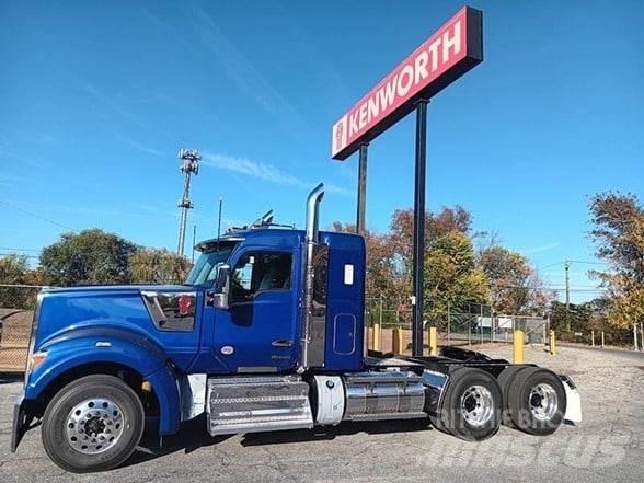 Kenworth W990 وحدات الجر