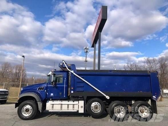 Mack GRANITE 64BR شاحنات قلابة