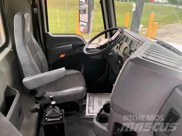 Mack GRANITE GU713 شاحنات المخلفات