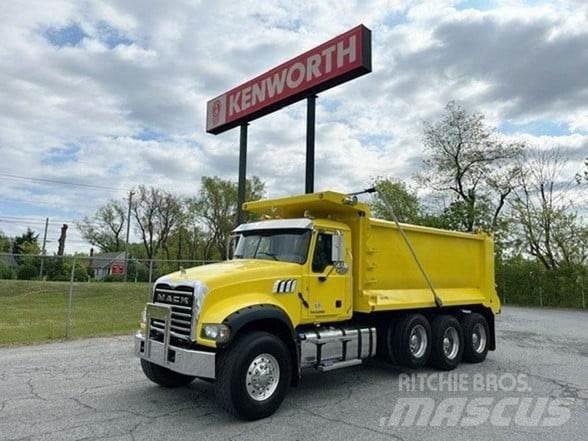 Mack GRANITE GU713 شاحنات قلابة