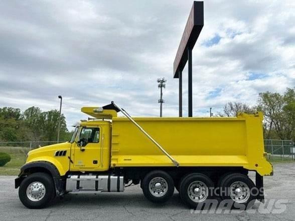 Mack GRANITE GU713 شاحنات قلابة