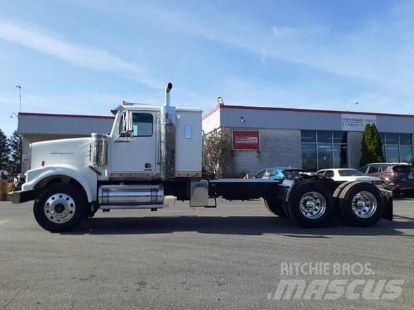Western Star 4900 وحدات الجر