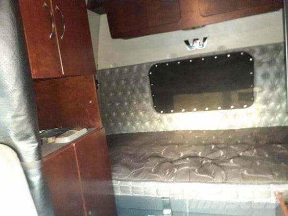 Western Star 4900 وحدات الجر