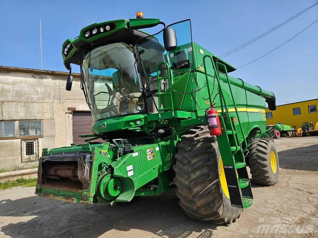 John Deere S770 حصادات