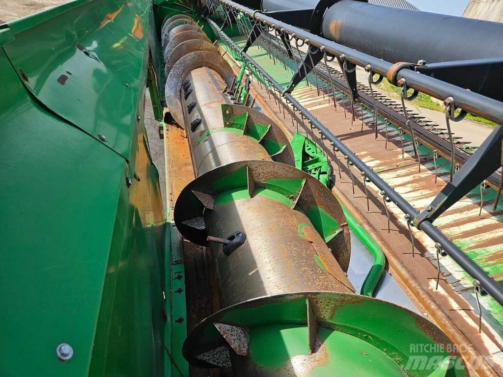 John Deere S770 حصادات