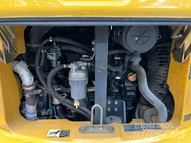 John Deere 50 D حفارات صغيرة أقل من 7 طن (حفارات صغيرة)
