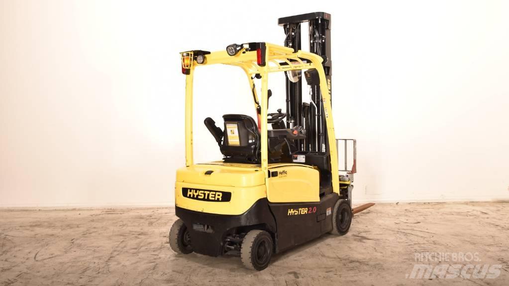 Hyster J 2.0 XN شاحنات ذات رافعات شوكية تعمل بالكهرباء
