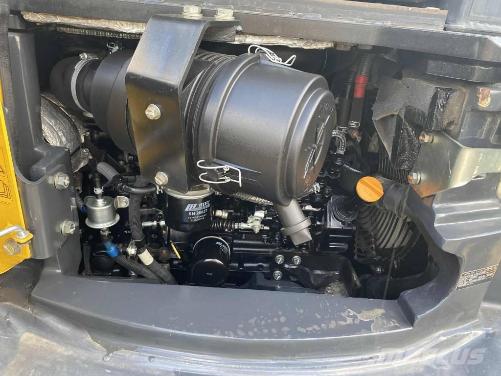 Komatsu PC 55 حفارات صغيرة أقل من 7 طن (حفارات صغيرة)