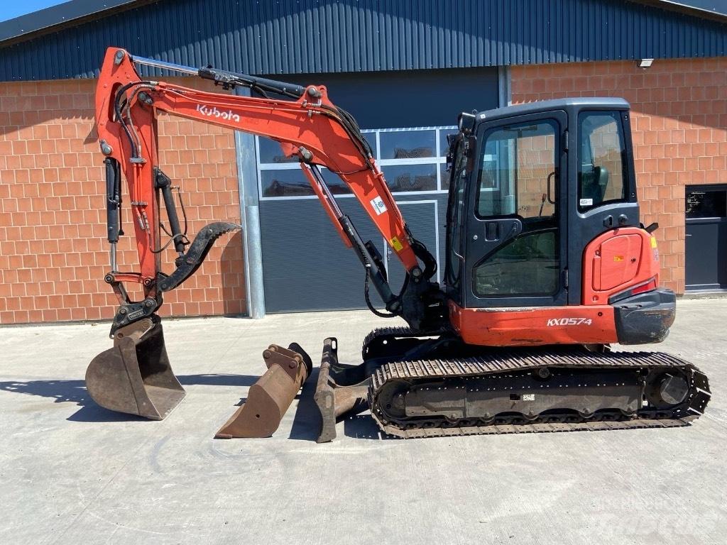 Kubota KX 057-4 حفارات صغيرة أقل من 7 طن (حفارات صغيرة)