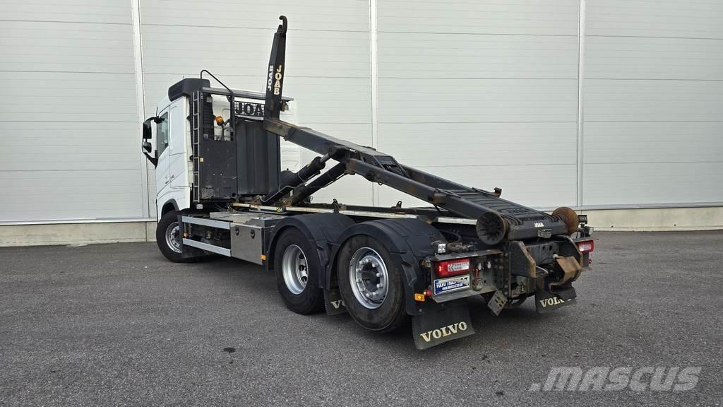 Volvo FH شاحنات الرافعات الخطافية