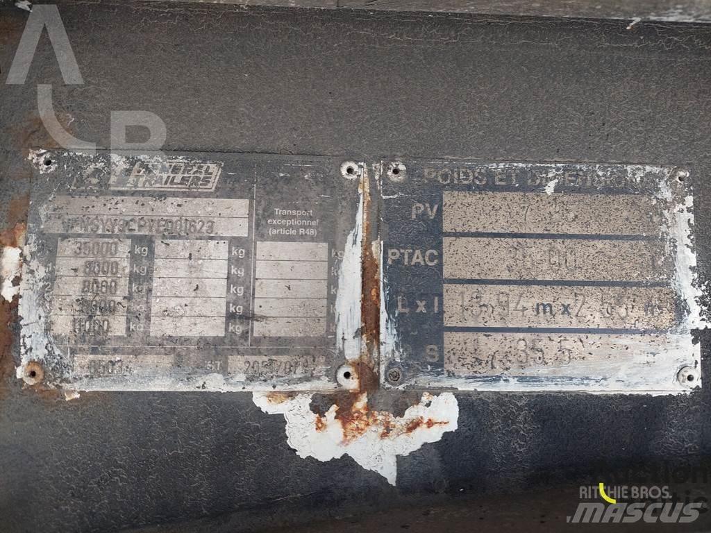 Fruehauf SYY3 نصف مقطورات بباب جانبي