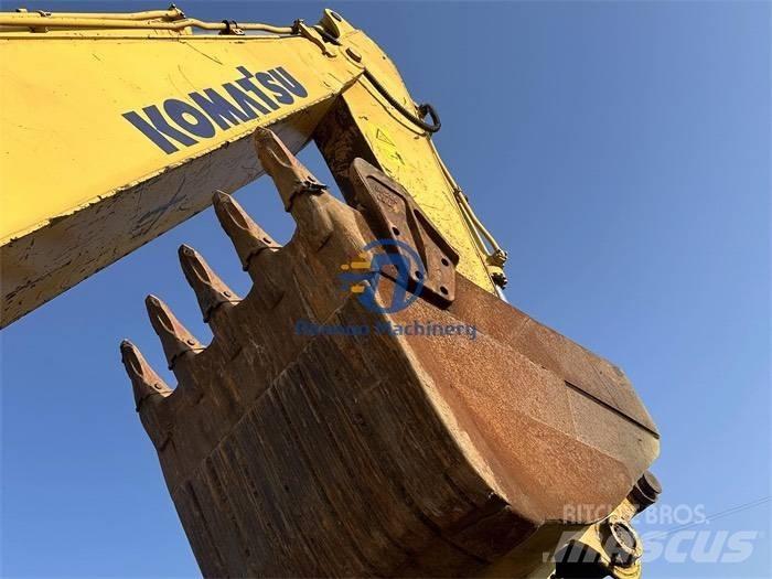 Komatsu PC200-8 حفارات زحافة