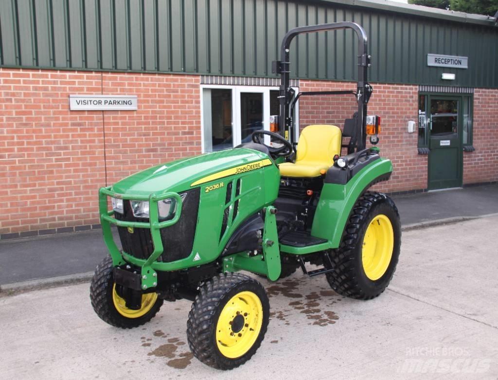 John Deere 2036 R الجرارات