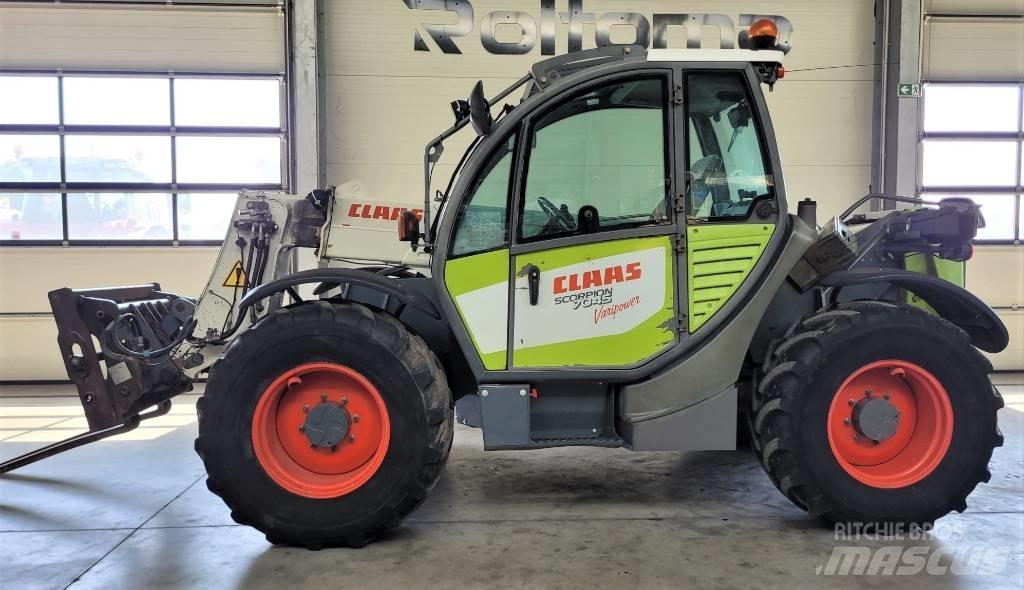 CLAAS Scorpion 7045 مناولات متداخلة