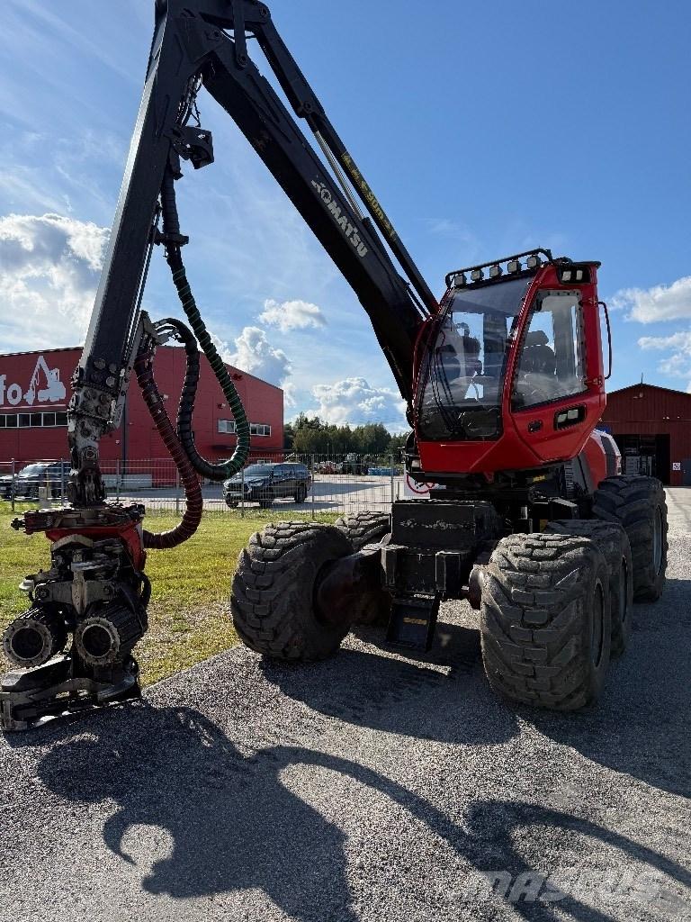 Komatsu 901 حصادات