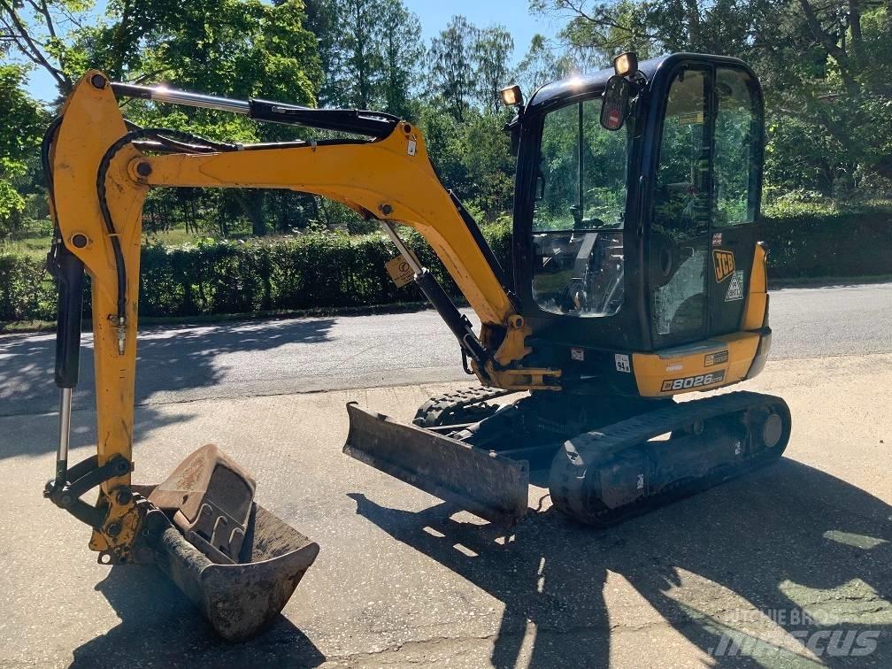 JCB 8026 CTS حفارات صغيرة أقل من 7 طن (حفارات صغيرة)