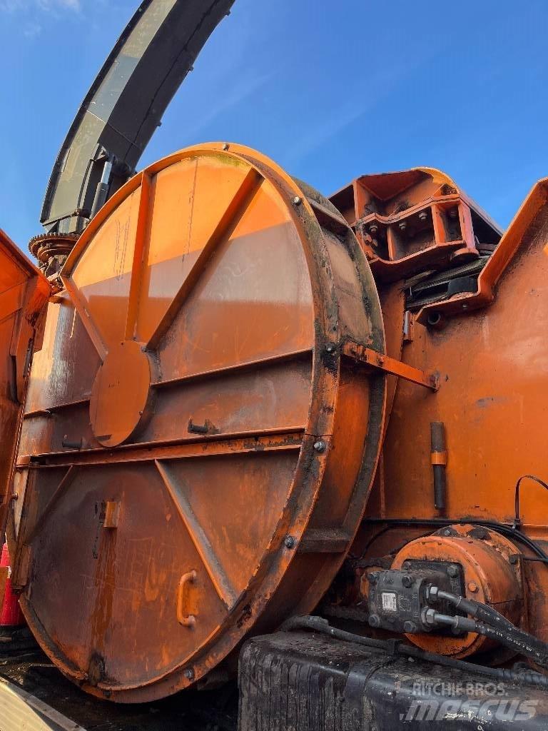 Doppstadt DH910SA ماكينات تقطيع أخشاب الحراجة