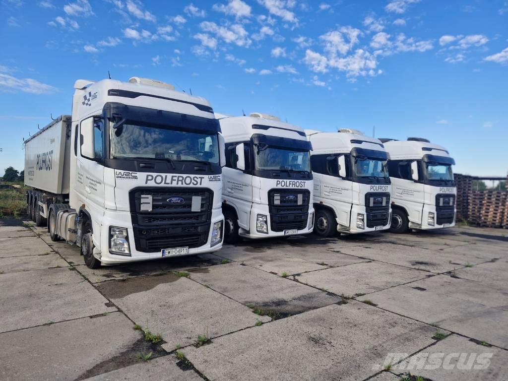 Ford F-Max شاحنات بغطاء جانبي