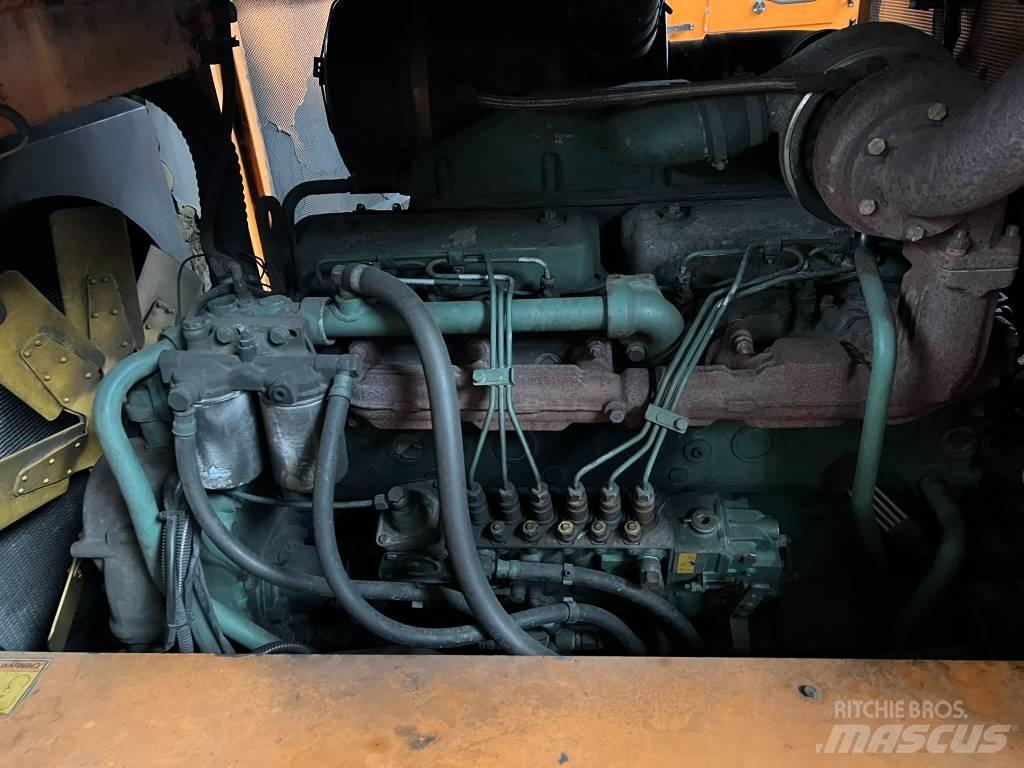 Svetruck 25 120 42 شاحنات الديزل