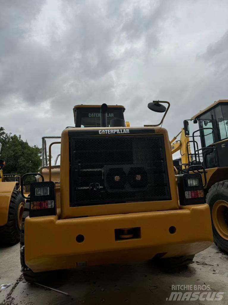 CAT 966 H لوادر بعجل