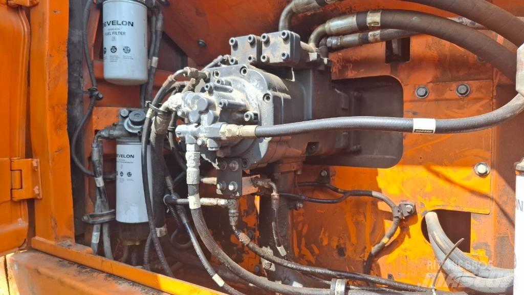 Doosan DX 300 LC-3 حفارات زحافة