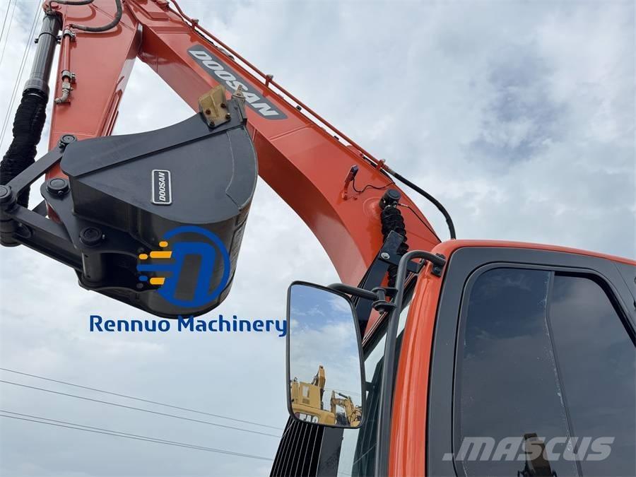 Doosan DX 225 LC-9C حفارات زحافة