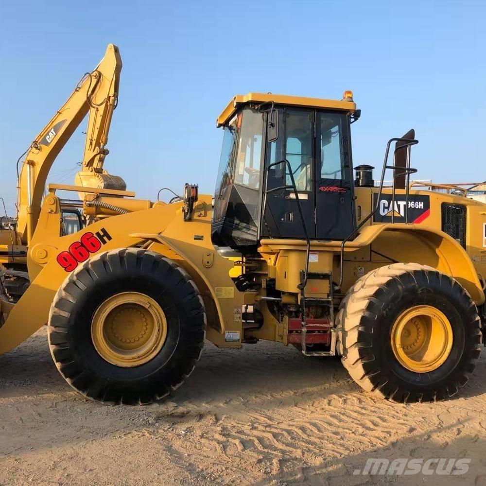 CAT 966H لوادر بعجل