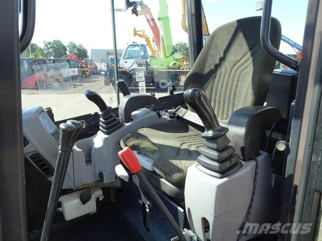 Kubota U27-4 حفارات صغيرة أقل من 7 طن (حفارات صغيرة)