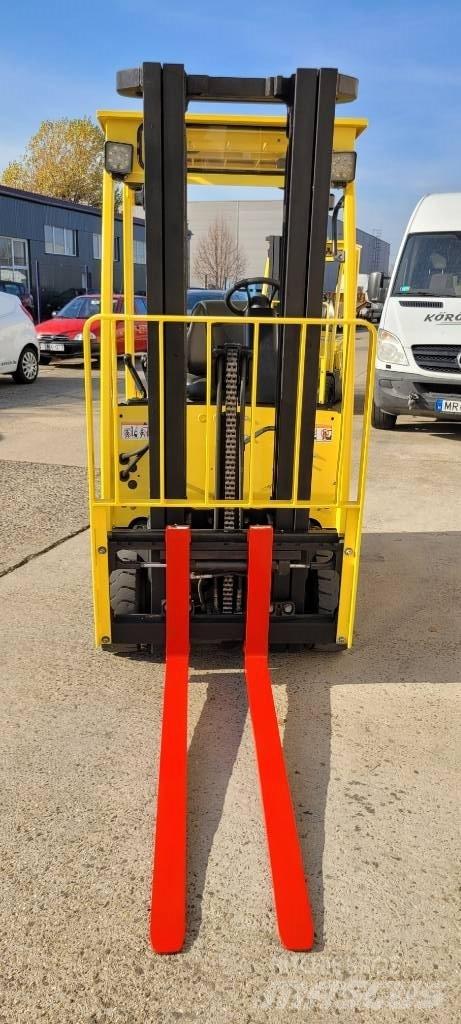 Hyster A 1.5 XNT شاحنات ذات رافعات شوكية تعمل بالكهرباء