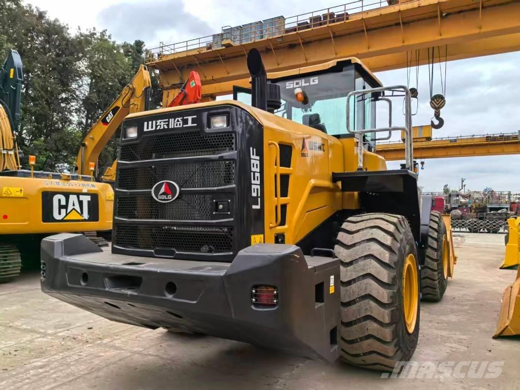 SDLG L 968 F لوادر بعجل