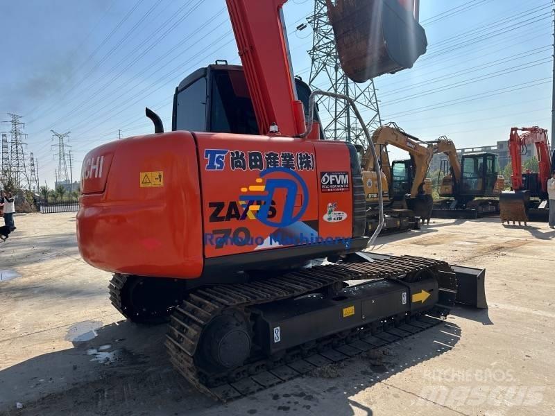 Hitachi ZX70 حفارات زحافة
