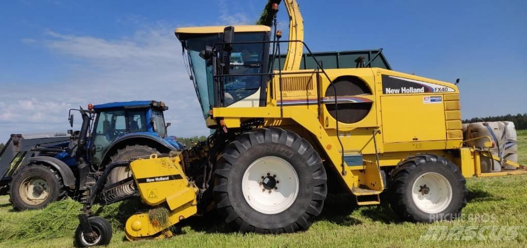 New Holland FX 40 علافات ذاتية الدفع
