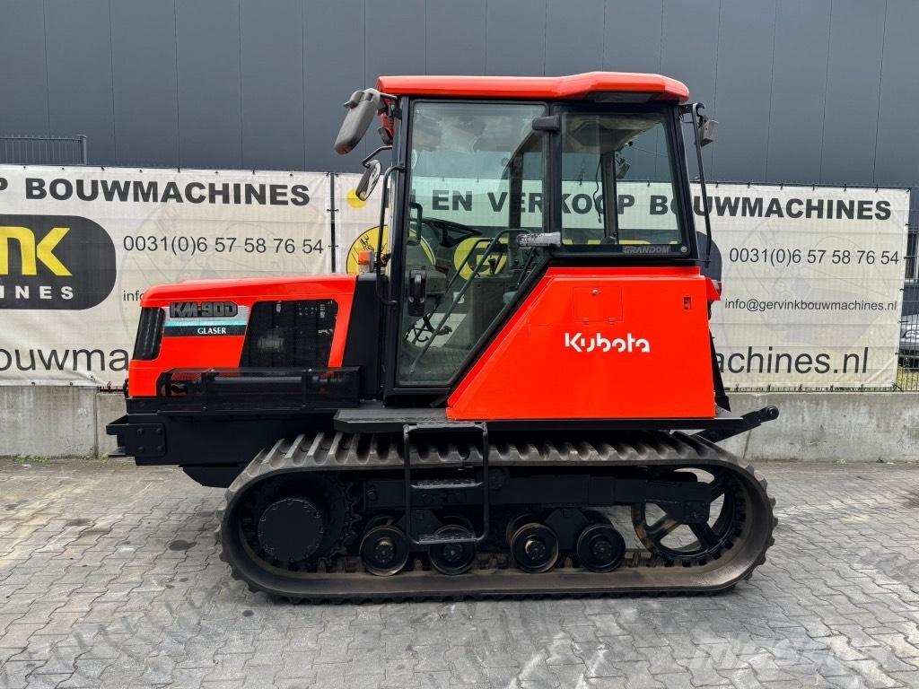 Kubota KM 90 D الجرارات