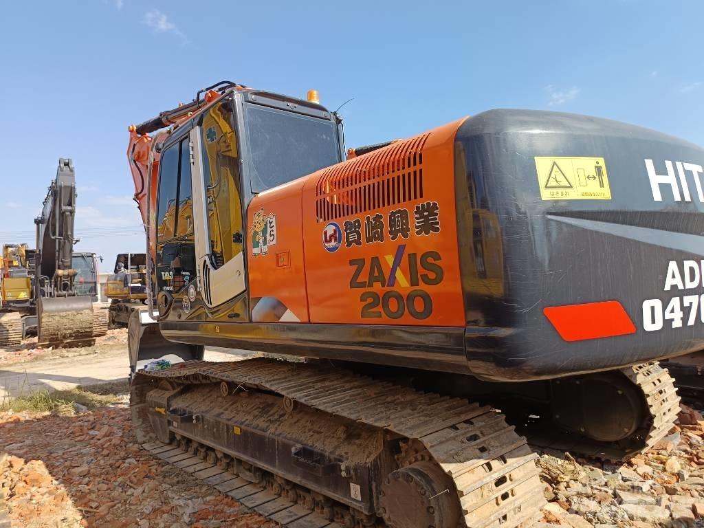 Hitachi ZX 200 حفارات زحافة