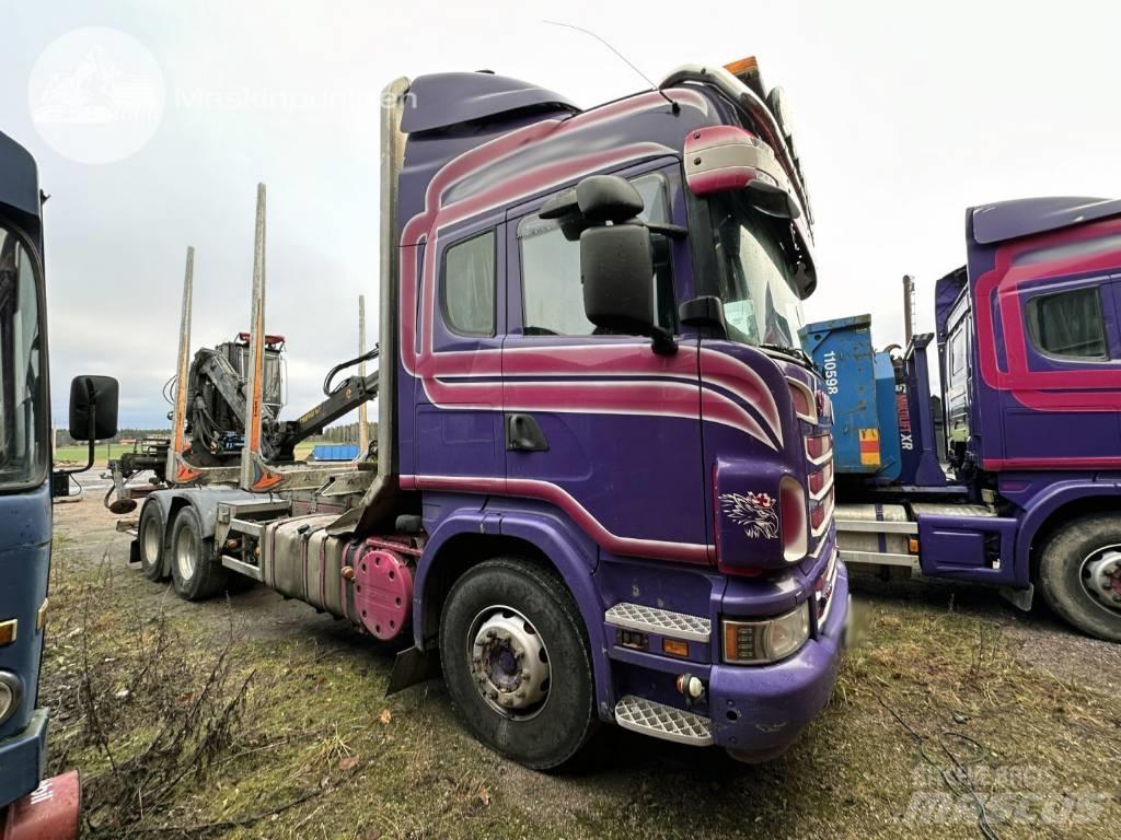 Scania R 560 LB شاحنات أشجار
